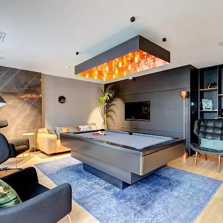 Dom & House - Silva Estate